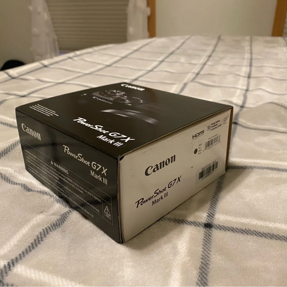 Canon Powershot G7X Mark III Compact Black Camera